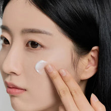 SKIN1004 Madagascar Centella Brightening Cream 75ml – Brightening Moisturizer for Dark Spots & Sensitive Skin | Original Korean Skincare Pakistan