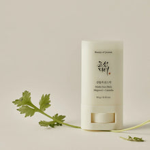 [Beauty of Joseon] Matte Sun Stick : Mugwort+Camelia (SPF 50+ PA++++)-korean skincare.pk