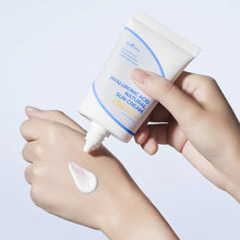 ISNTREE Hyaluronic Acid Natural Sun Cream SPF50+ PA++++ 50ml (Renewal) – product photo 5