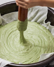 Arencia Green Rice Mochi Cleanser texture and foam